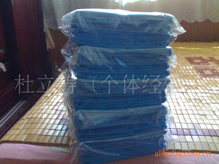 一次性床单与纸箱 便捷卫生与实用包装的双重优势